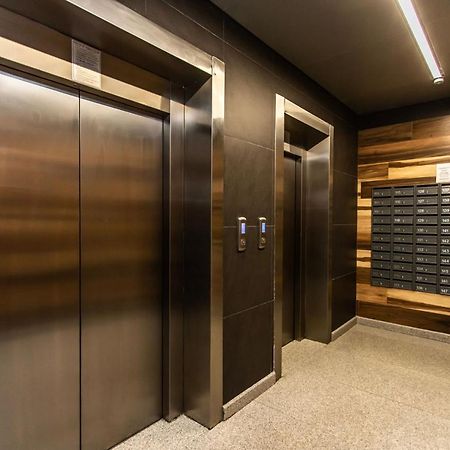 Sky House Premium Apartment In City Center Кишинёв Экстерьер фото